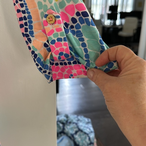 Lilly Pulitzer colorful dress with longer sides - Picture 4 of 4